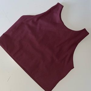 maroon ribed workout tank ✨